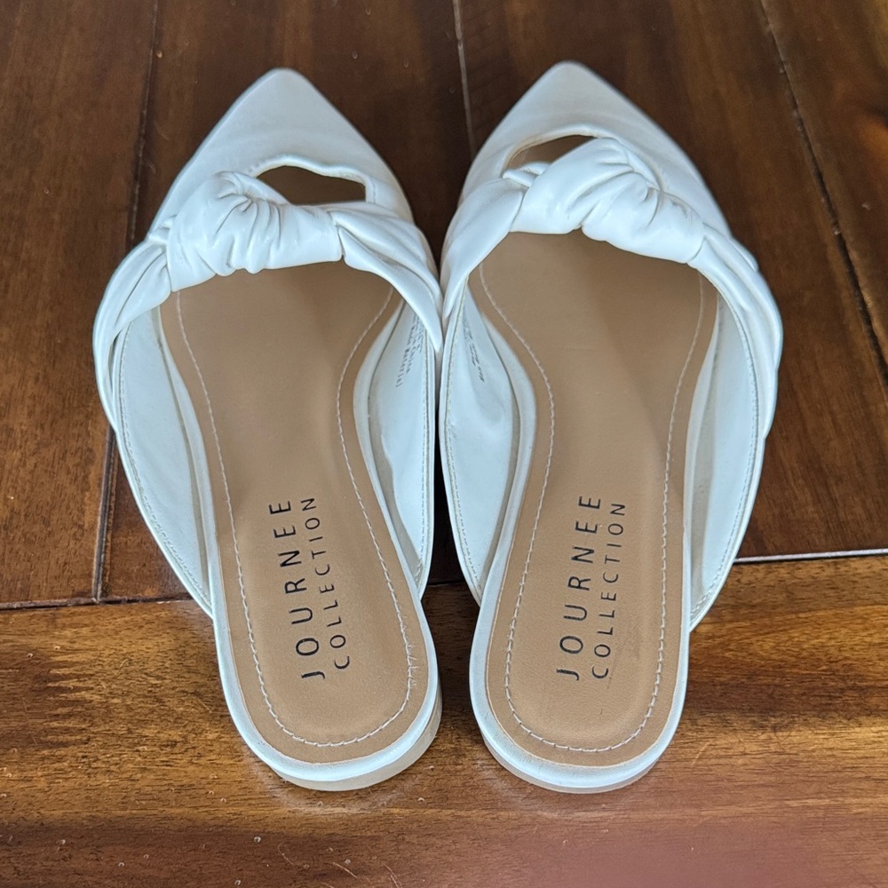 Journee Collection White Knotted Mules - Picture 6 of 7